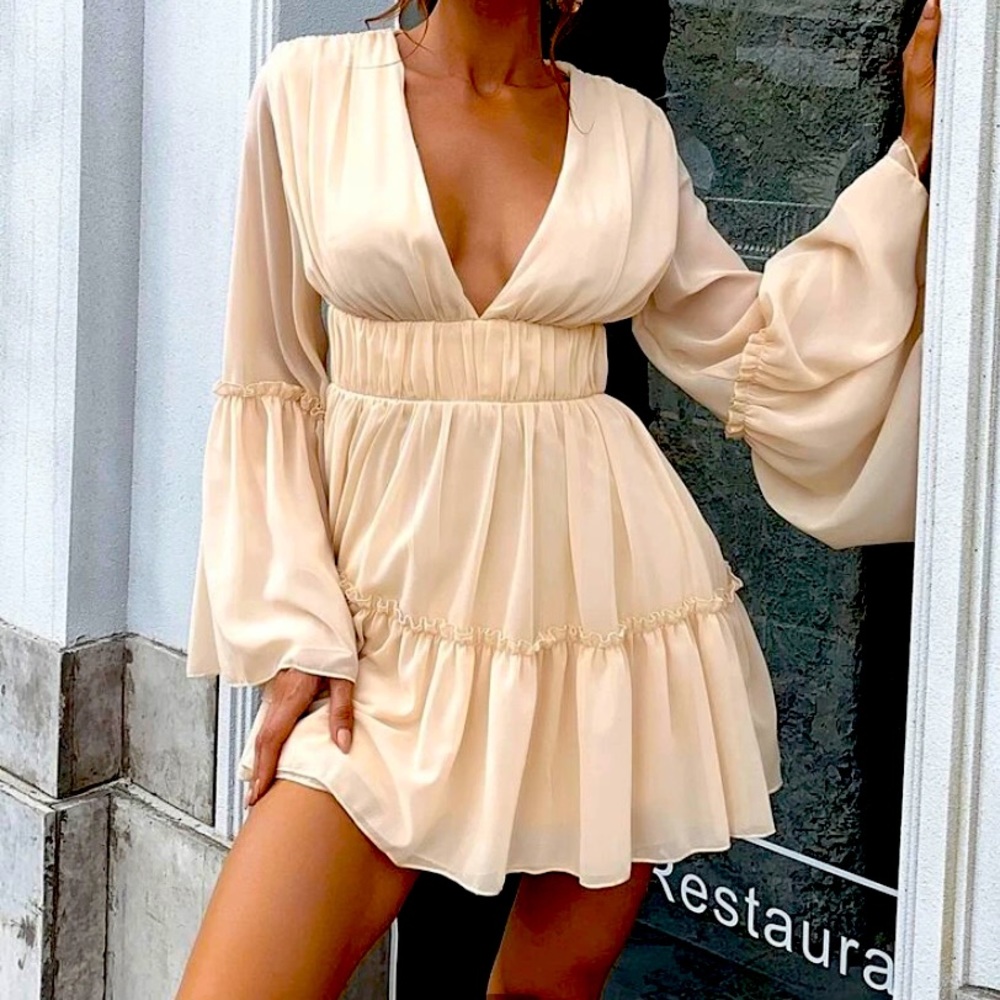 Frill ruffle hem chiffon dress